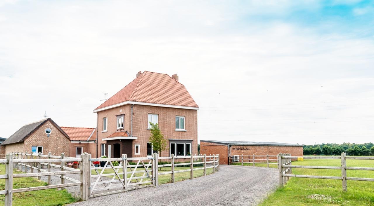 De Perenboom Hotel Belsele Exterior photo